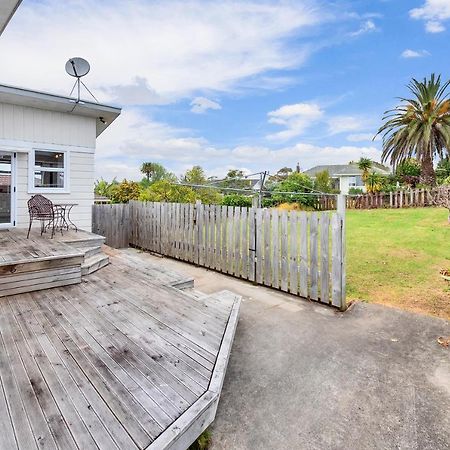 Fabulous Three Bedroom Home In Pakuranga Auckland Exterior photo