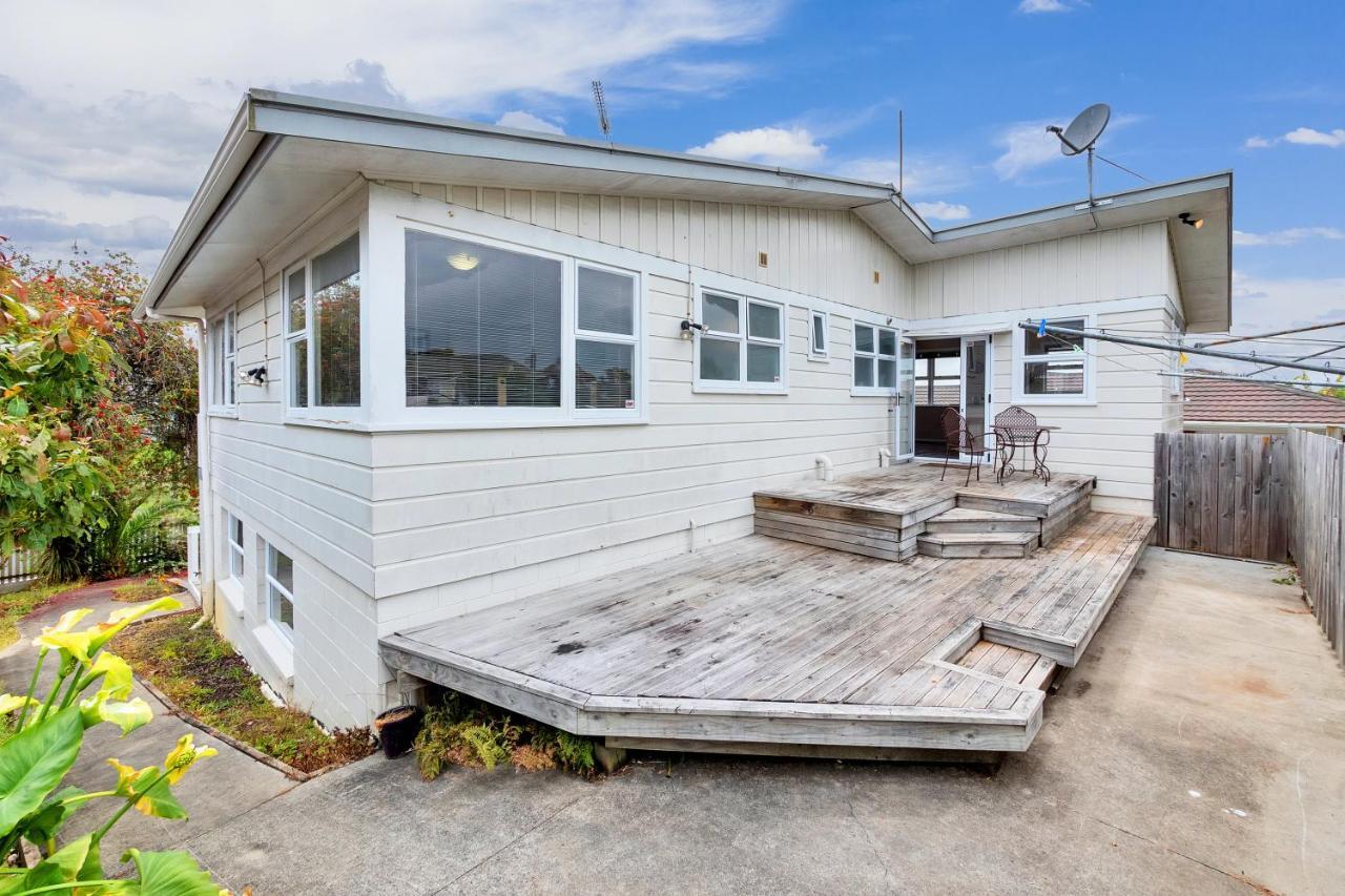 Fabulous Three Bedroom Home In Pakuranga Auckland Exterior photo