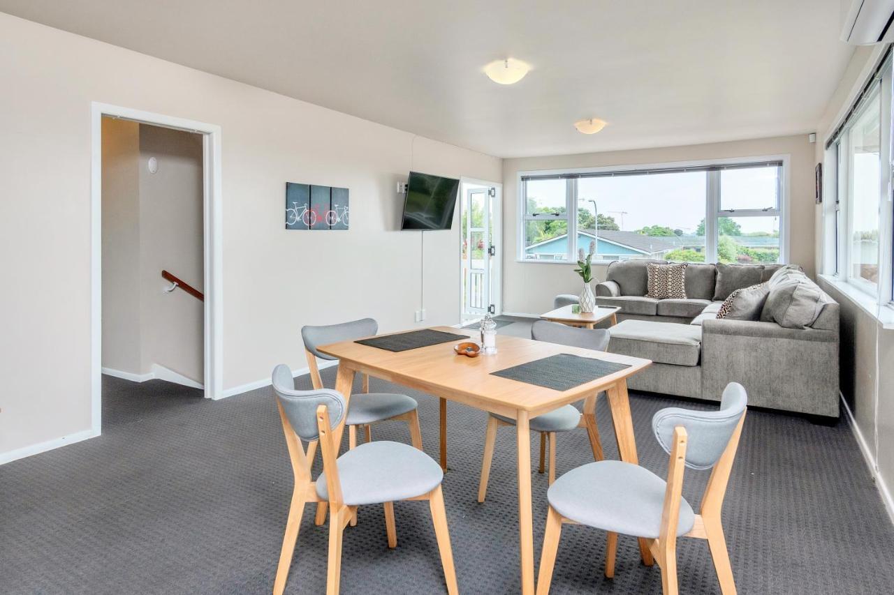 Fabulous Three Bedroom Home In Pakuranga Auckland Exterior photo